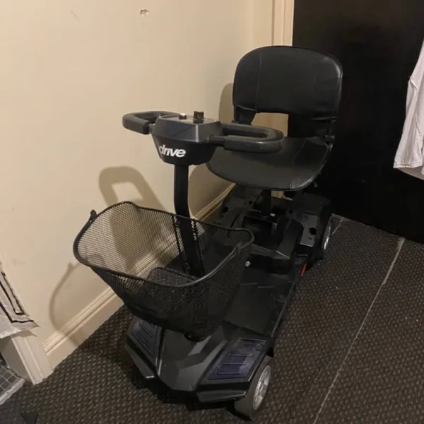 Mobility scooter (folding)