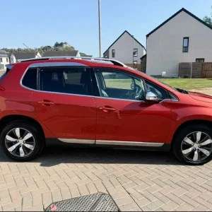 2014 Peugeot 2008 1.6L Diesel SUV - Image 5