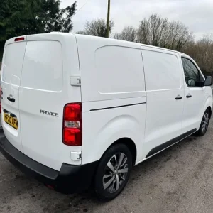 2020 Toyota ProAce 1.5D Icon Medium Panel Van - Image 4