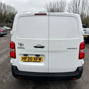 2020 Toyota ProAce 1.5D Icon Medium Panel Van - Image 5