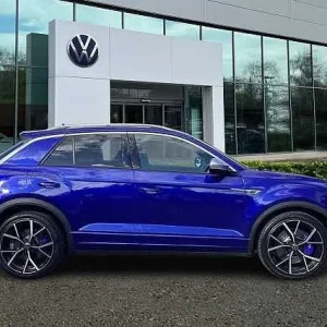 2023 Volkswagen T-Roc 2.0 TSI 300 4MOTION R 5dr DSG 4x4 PETROL Automatic - Image 4