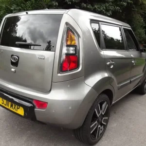 2011 Kia Soul 1.6 CRDi Tempest 5-door hatchback diesel manual - Image 8