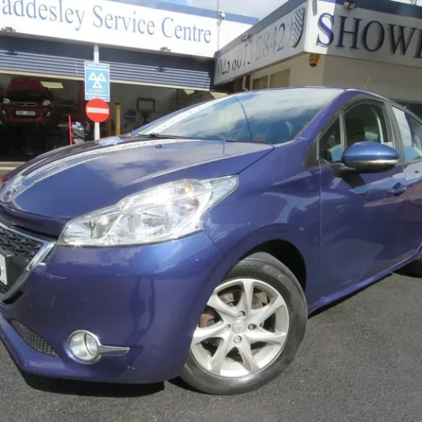 2015 Peugeot 208 1.4 HDi Active 5-door Hatchback Diesel Manual