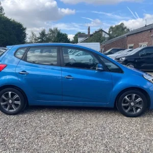 2017 Hyundai Ix20 1.4 Blue Drive SE Nav 5dr MPV PETROL Manual - Image 6