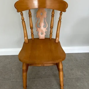 Dining table & six chairs - Image 2