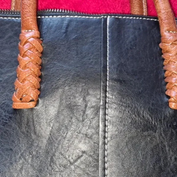Leather handbag