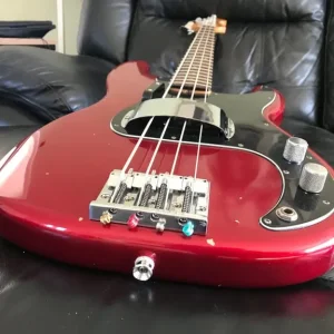 FENDER NATE MENDEL PRECISION BASS GUITAR