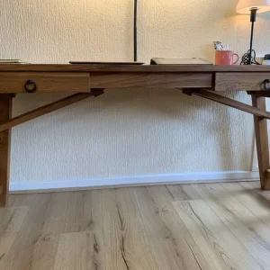 Mango Wood Desk in Great Condition - Image 5