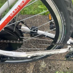 Carrera electric bike - Image 8