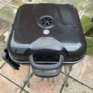 Uniflame charcoal barbecue