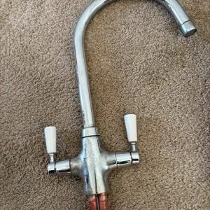 Kitchen mixer tap
