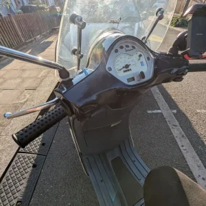 VESPA LX 50 - 2 Stroke - Image 5