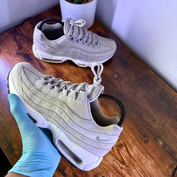 Nike Air Max 95 Premium Light Pumice Unisex Size 5