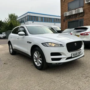 2018 Jaguar F-Pace 2.0d R-Sport 5-door Estate Diesel Auto - Image 7