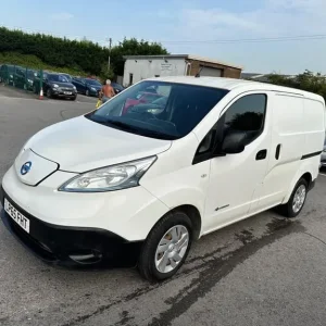 2016 Nissan e-NV200 Acenta Auto SWB 5dr (Rapid) Panel Van Electric Automatic - Image 3