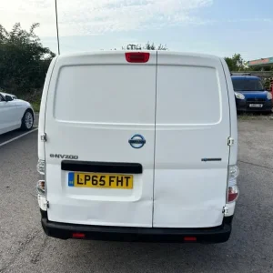 2016 Nissan e-NV200 Acenta Auto SWB 5dr (Rapid) Panel Van Electric Automatic - Image 5