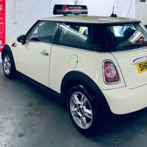 2013 MINI Hatch 1.6 One 3dr HATCHBACK Petrol Manual - Image 3