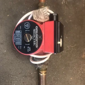 Grundfos Selectric 982657 central heating circulator pump - Image 4