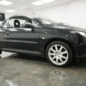 2006 Peugeot 206 1.6 Allure 2-door convertible petrol automatic - Image 4