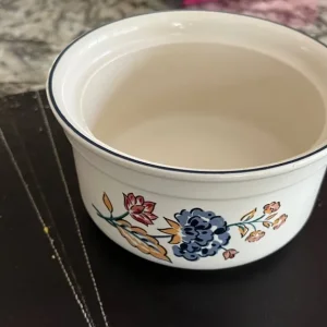Vintage Boots Camargue Ceramic Floral Bowl 5" Diameter - Image 5