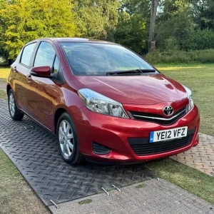 Toyota Yaris Hatchback 2012