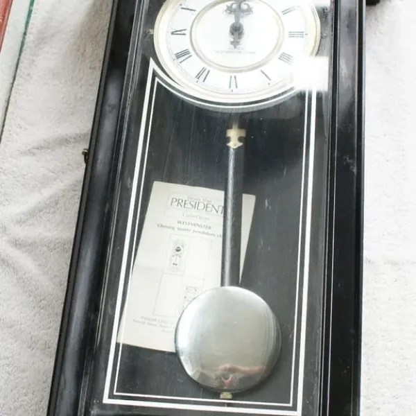 PRESEDENT WESTMINSTER CHIME WALL CLOCK