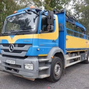 2013 MERCEDES AXOR 2533 6X2 CRANE VEHICLE