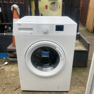 Beko 8kg washing machine like new - Image 2