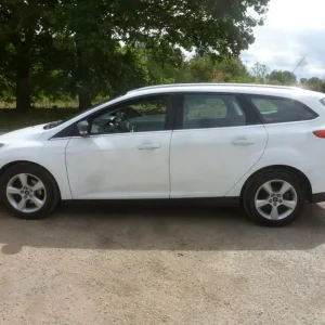 2013 Ford Focus 1.6 TDCi Zetec Navigator Estate Diesel Manual