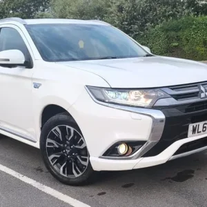Mitsubishi Outlander Estate 2016 PHEV