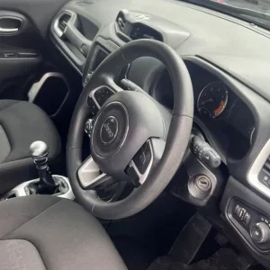 2016 Jeep Renegade 1.6 Multijet II Sport SUV 5-door Diesel Manual - Image 2