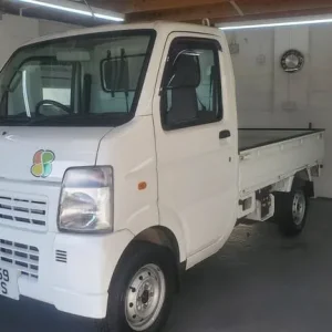 Suzuki Carry Mini Pick Up 4WD Japanese Import 11k miles - Image 3