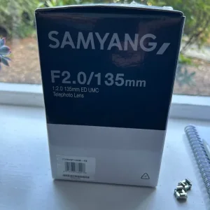 Samyang 135mm F2.0 Lens for Fuji