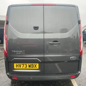 2023 Ford Transit Custom 2.0 EcoBlue 130ps Low Roof D/Cab Limited Van Panel Van Diesel Manual - Image 4