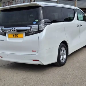 2017 Toyota Vellfire 8-seater - Image 6