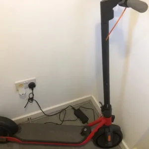 Nine bolt electric scooter - Image 3