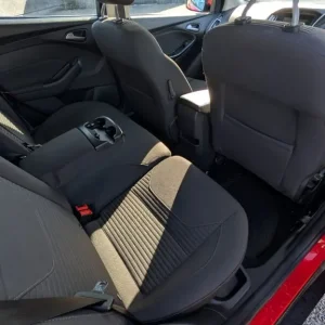 2018 Ford Focus Titanium 5-door hatchback - Image 7