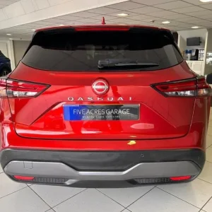 2022 Nissan Qashqai 1.3 DIG-T MHEV Hybrid SUV - Image 6