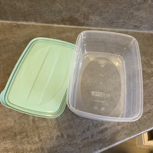Plastic containers with lids