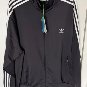 Men's 2xl navy adidas originals hoodie new with tags - Image 4