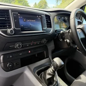 2022 Toyota ProAce Icon LWB with Apple/Android Integration - Image 2