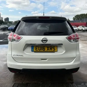 2016 Nissan X-Trail 1.6 dCi Tekna Estate - Image 7
