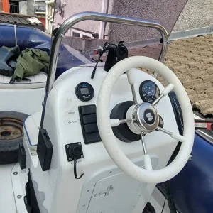Avon 450 rib 60hp mercury - Image 4