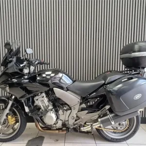 2010 Honda CBF1000 Black Sports Tourer - Image 2