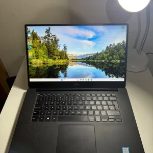 Dell XPS 15 9570 with 32GB RAM and GTX 1050Ti