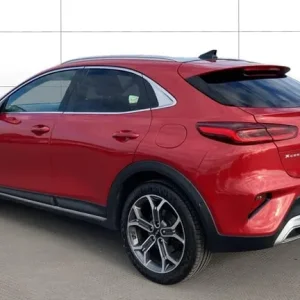 2022 Kia XCeed 1.5T GDi ISG 4-door Petrol Hatchback - Image 2