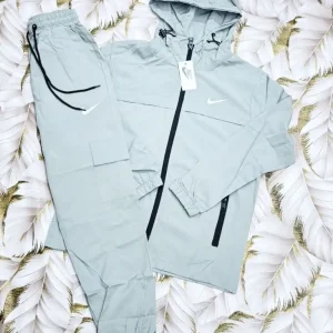 Kids tracksuit