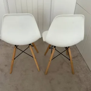 Set of 2 Eames Eiffel style dining chairs white - Image 3