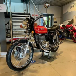SUZUKI GT 185 1977 RESTORED TO HIGH CONDITION WITH ELECTRIC START - Image 2