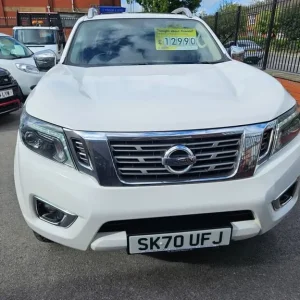 2020 Nissan Navara DCI TEKNA 4x4 Automatic with 7 service records - Image 2